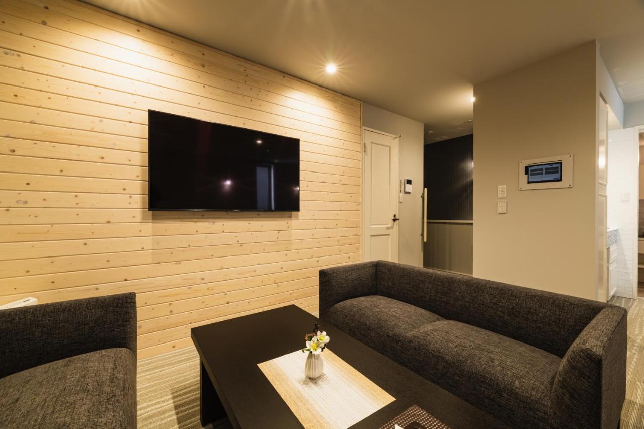 Grand Base Yakuin Odori Aparthotel Fukuoka  Exterior photo
